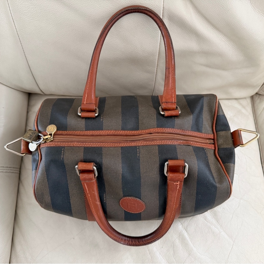 Vintage FENDI bag, authentic, made in Italy - Picture 6 of 16